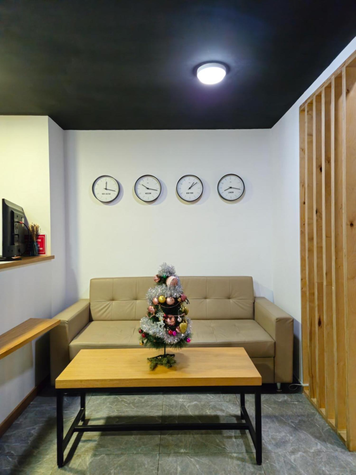 Sulu Hostel Nur-Sultan  Exterior photo